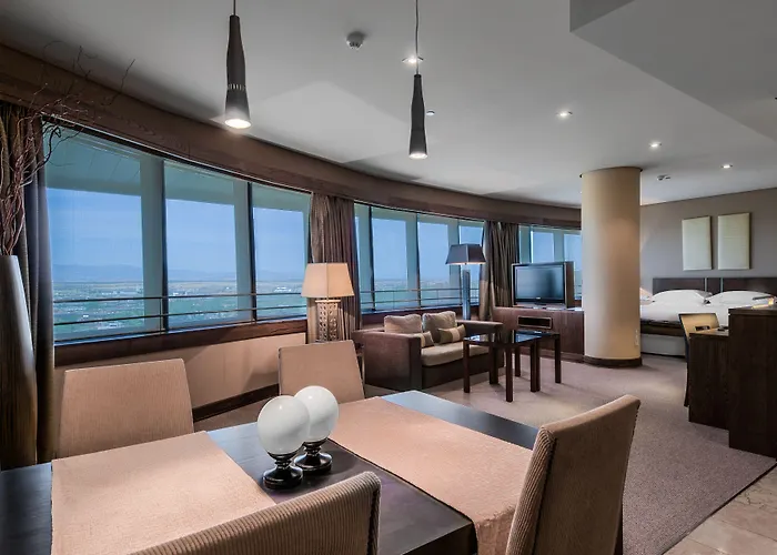 Eurostars Suites Mirasierra