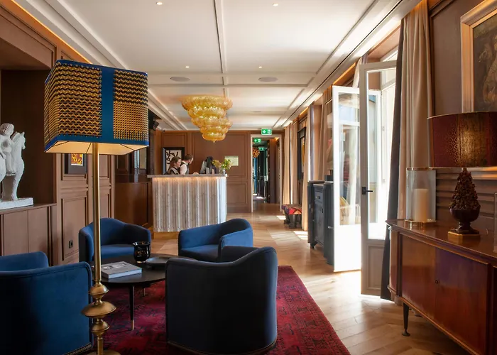 Hotel Montera Madrid, Curio Collection By Hilton